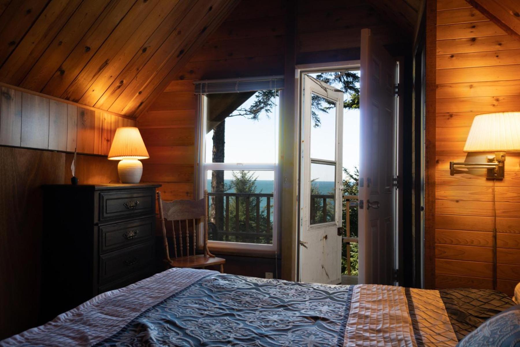 הוילה Otter Rock The Cedar House מראה חיצוני תמונה